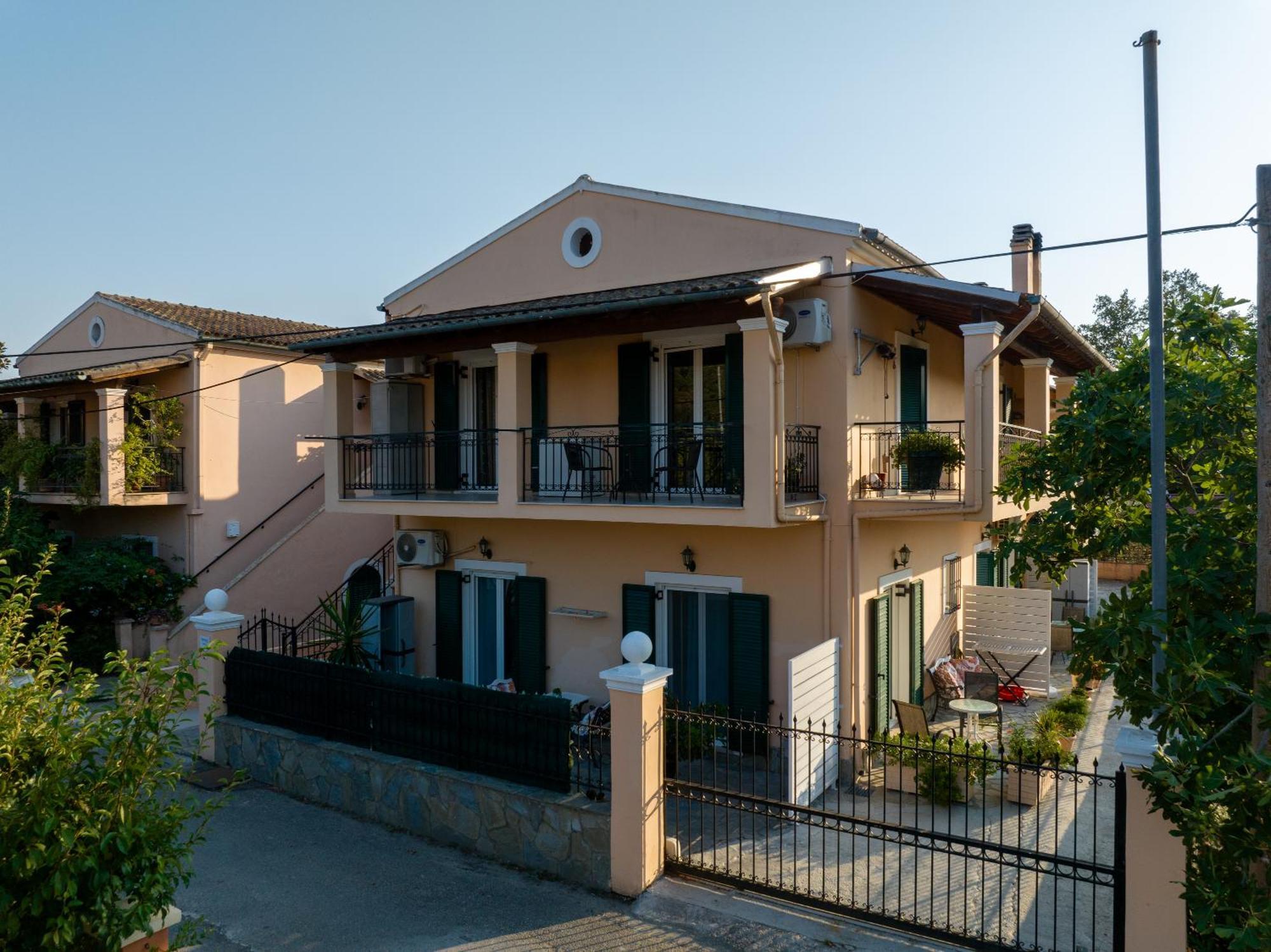 Xenia'S Apartments In Alepou Corfu  Екстер'єр фото